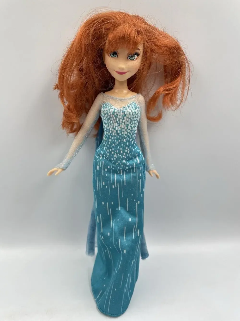 2018 Hasbro DISNEY PRINCESS Doll